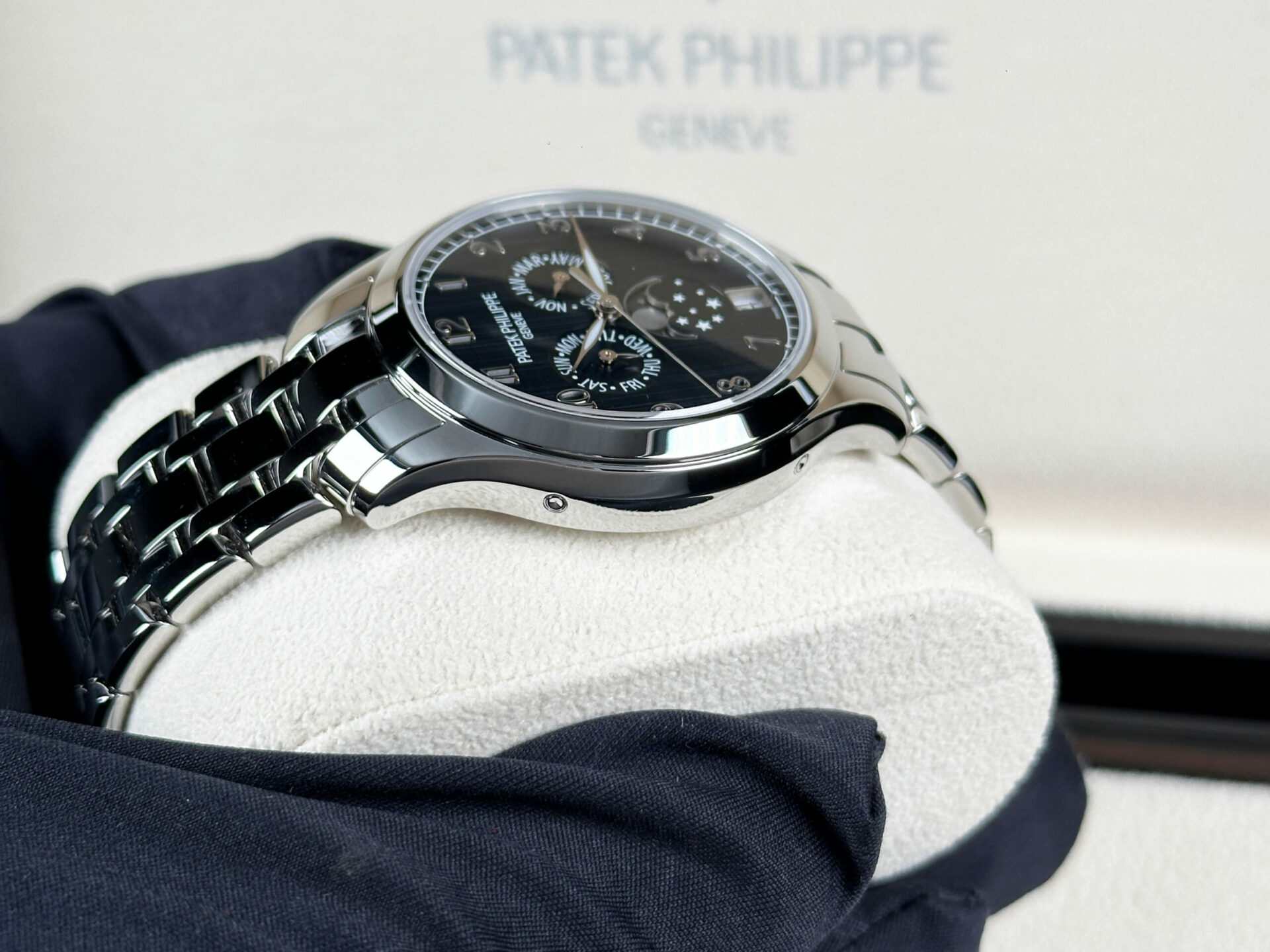 Patek Philippe Annual Calendar Moon Phase New 2024 Full Set - immagine 5