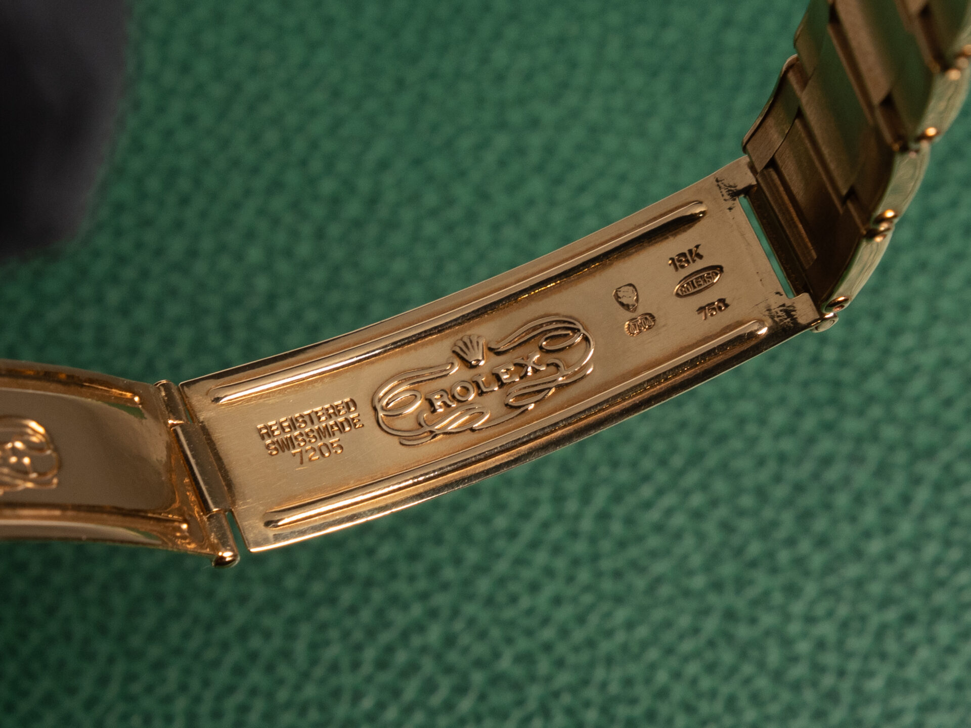 Rolex Date Ref. 6624 Tropical Dial 30 mm 18 k Gold - immagine 8