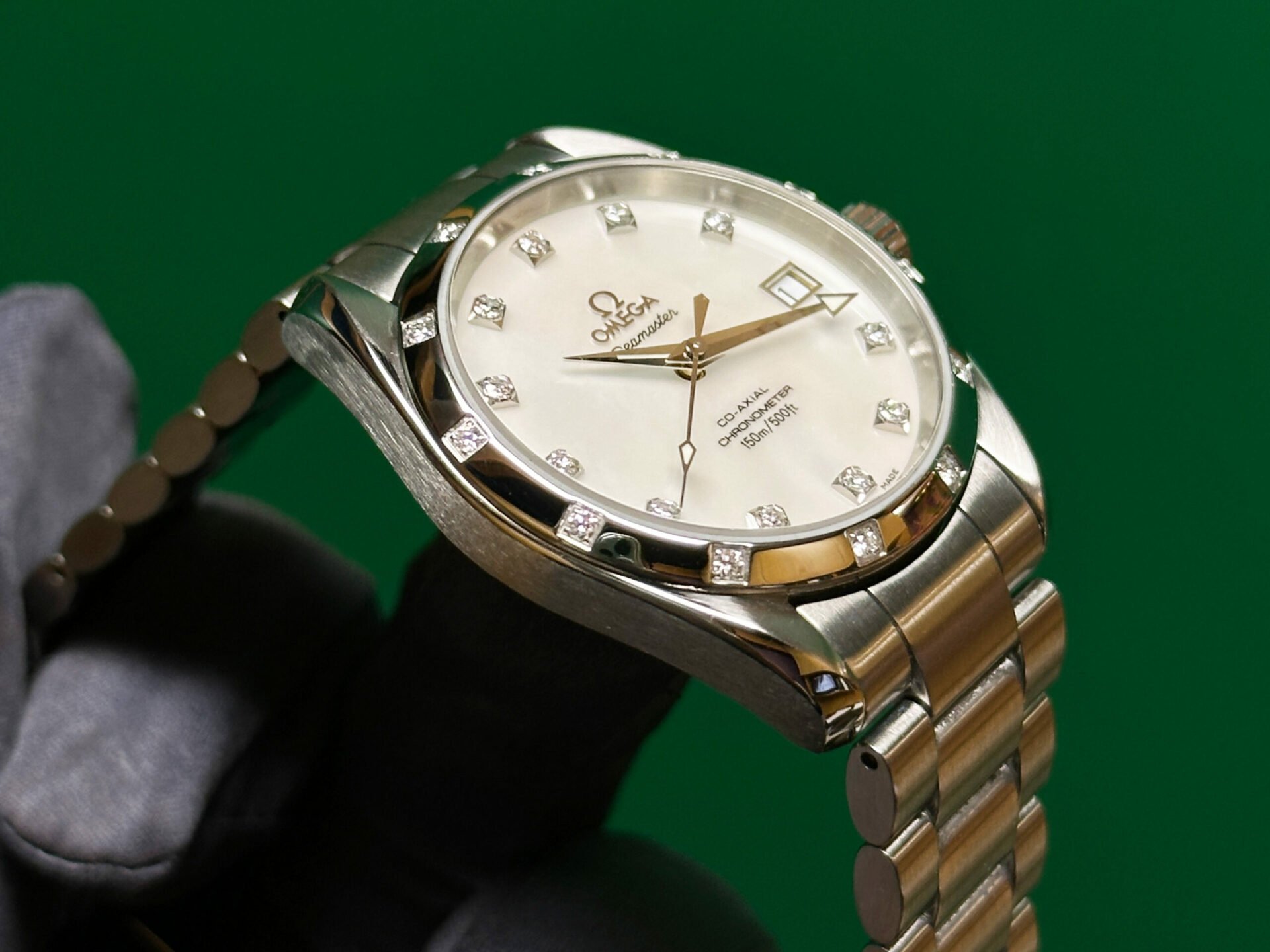 Omega Seamaster Aqua Terra Rare Mother Of Pearl Diamond Ref. 25057500 - immagine 4