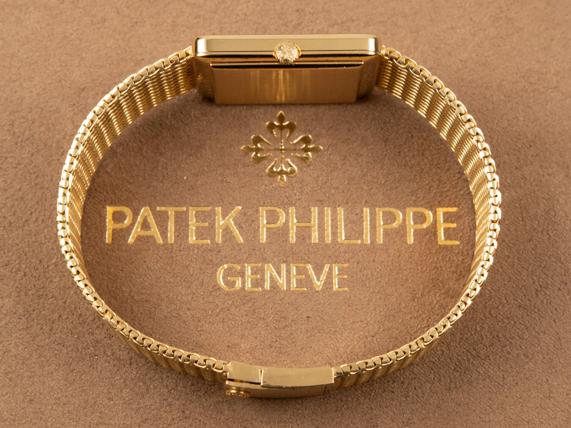 Patek Philippe Rectangular Ref. 3599 Jumbo Yellow Gold - immagine 7