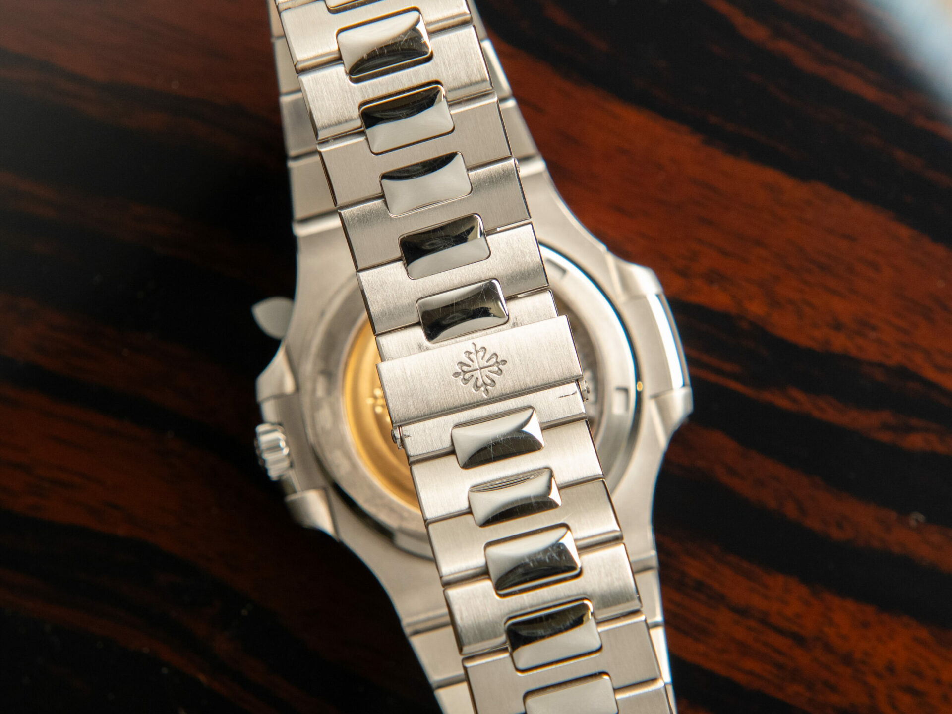 Patek Philippe Nautilus 5711 'Led Blue Dial' Full Set Official Service - immagine 5