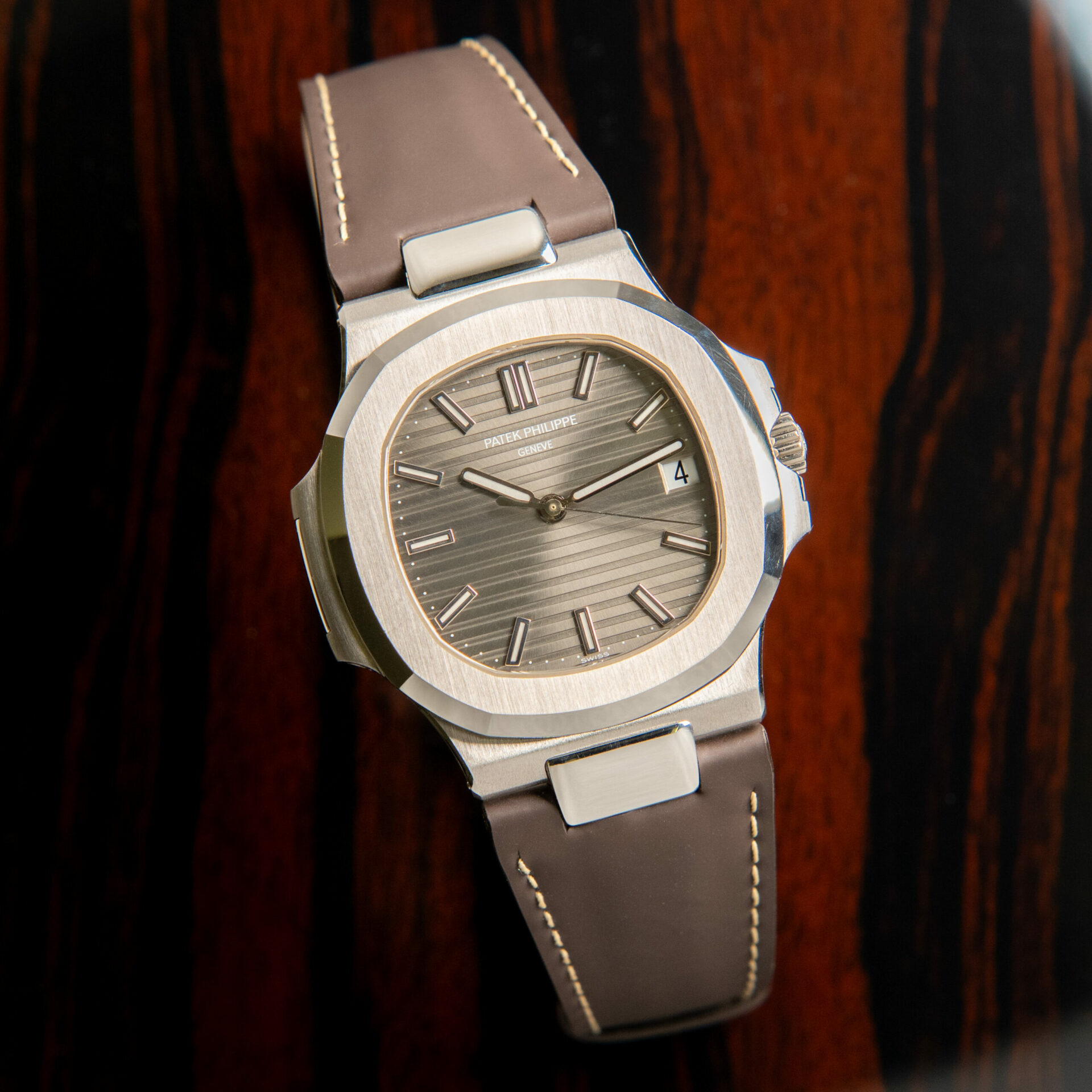 Patek Philippe Nautilus 5711 White Gold Full Set