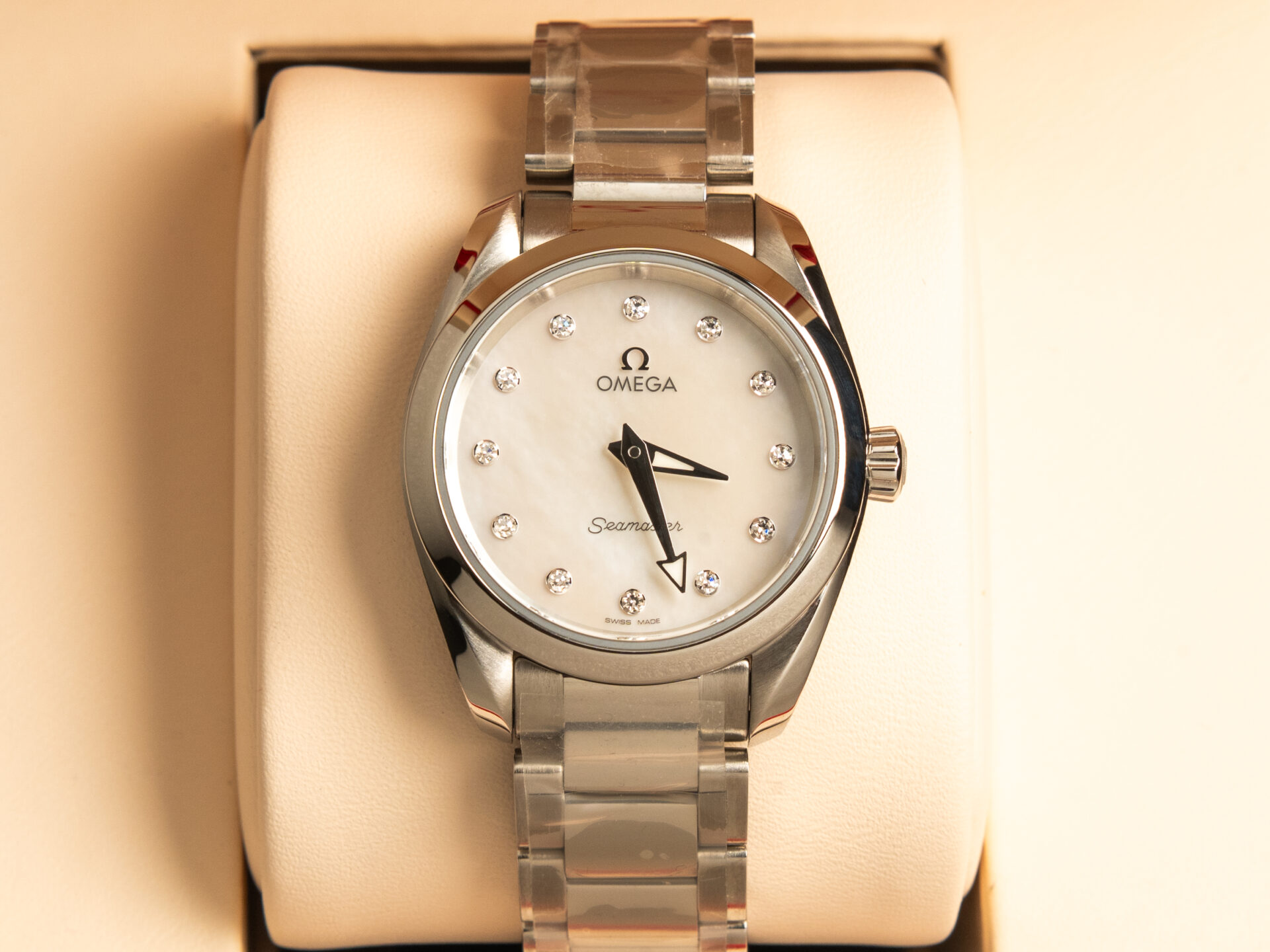 Omega Seamaster NEW Aqua Terra Diamonds Mother of Pearl - immagine 2