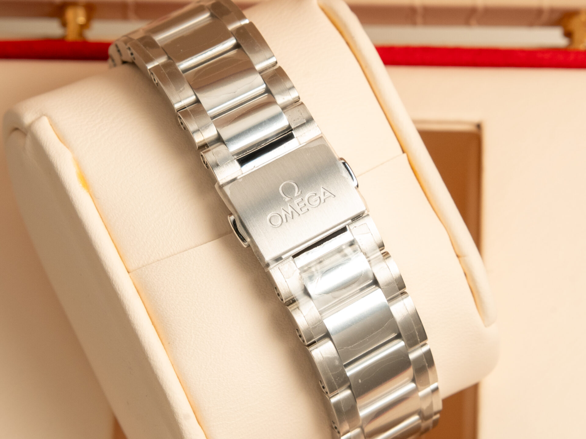 Omega Seamaster NEW Aqua Terra Diamonds Mother of Pearl - immagine 3